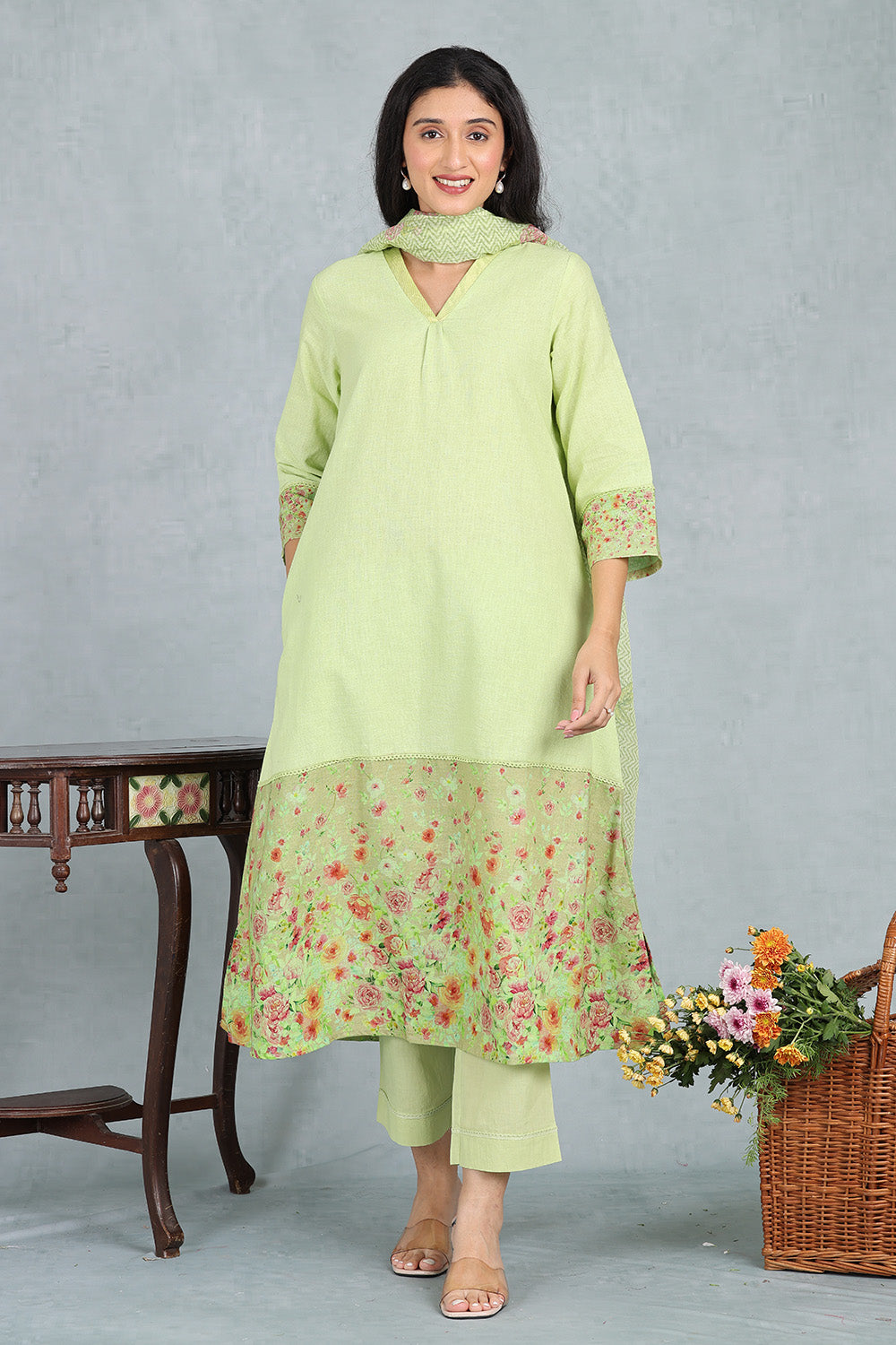Liril Green Handwoven Linen Top And Bottom