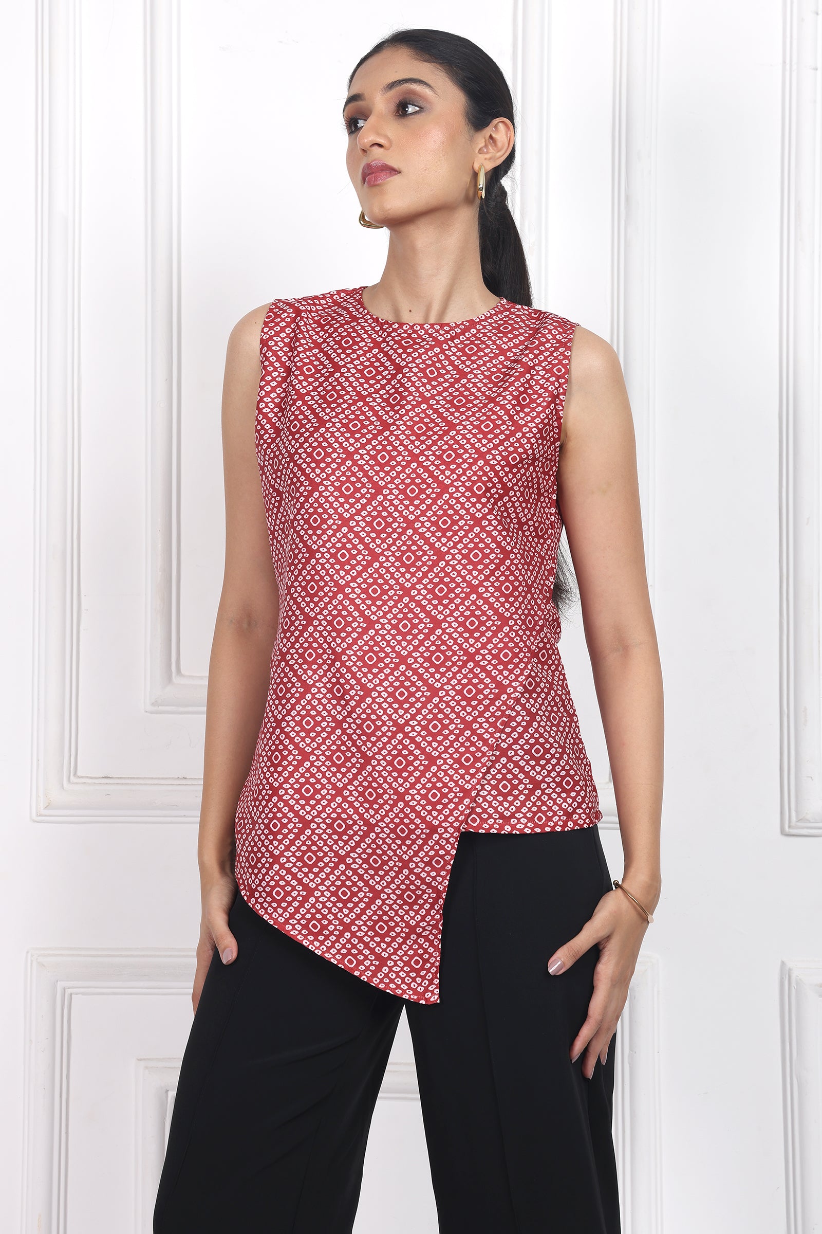 Wander Edit- Blooming Viel Overlap Top