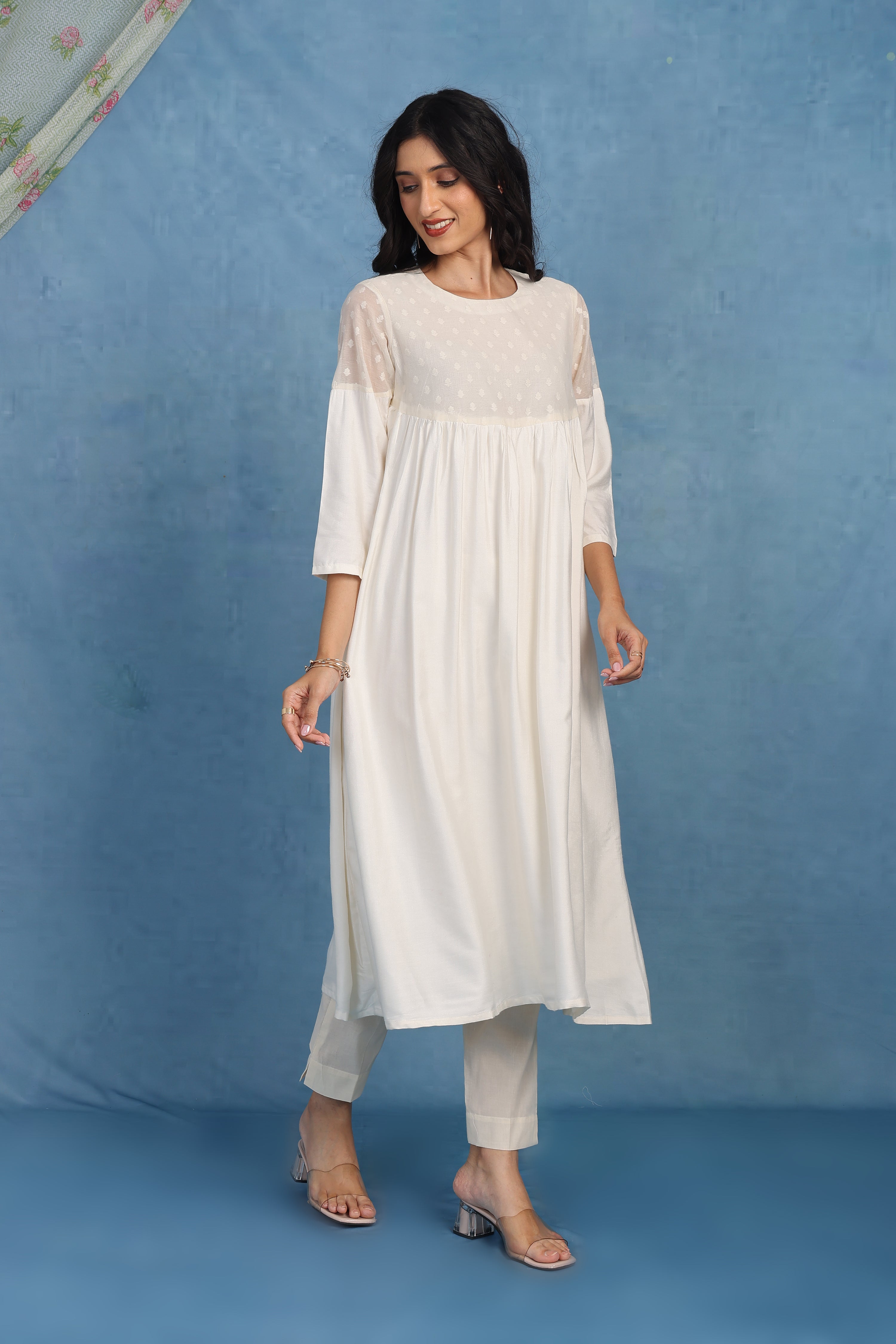 Ivory Jacquard Luxe Silk Set - Top And Bottom