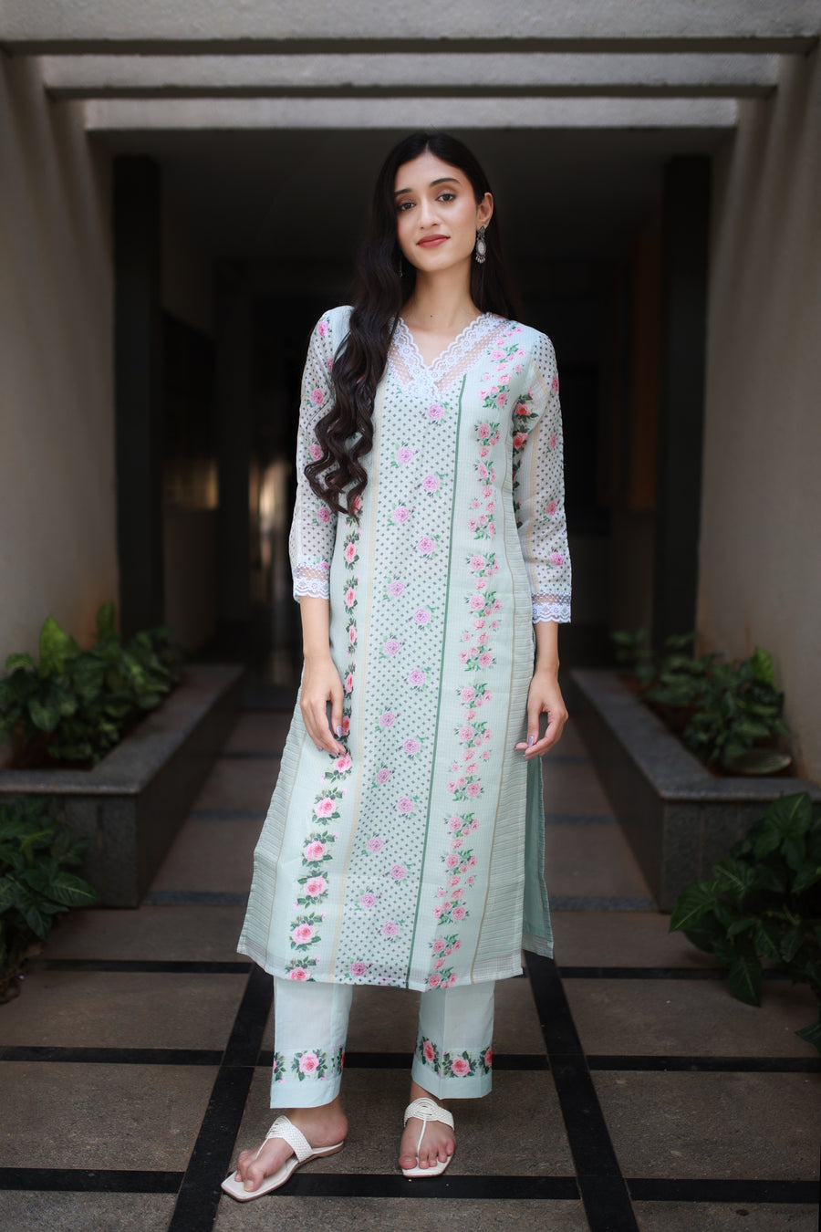 Teal Blue Green Modal-kota Kurta With Vintage Floral Design All Over And An Elaborate Yoke With Lace Detailing - Kurta & Pant with Dupatta