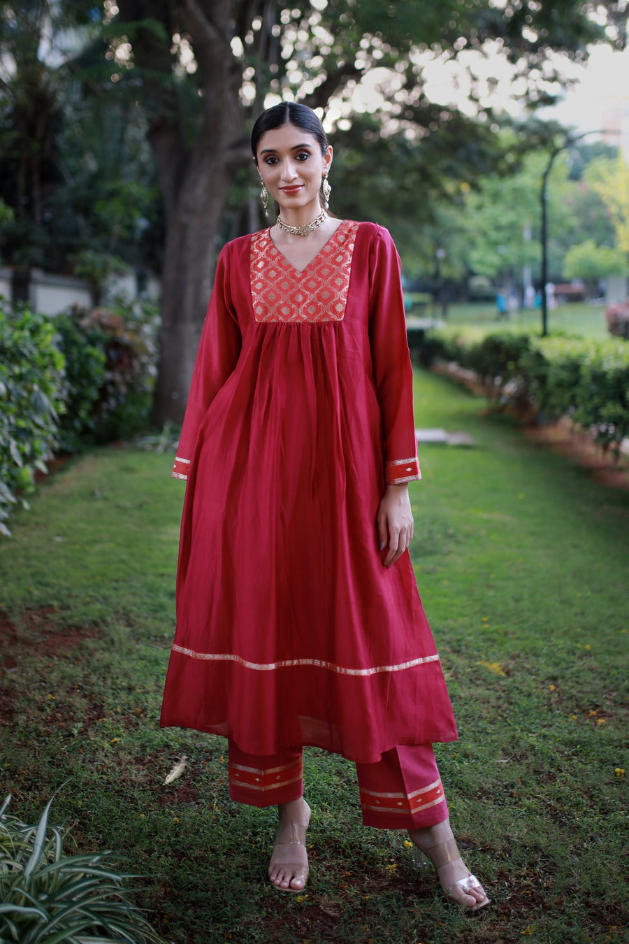 Burnt Saffron Handwoven Chanderi And Antique Brocade - Kurta & Pant with Dupatta