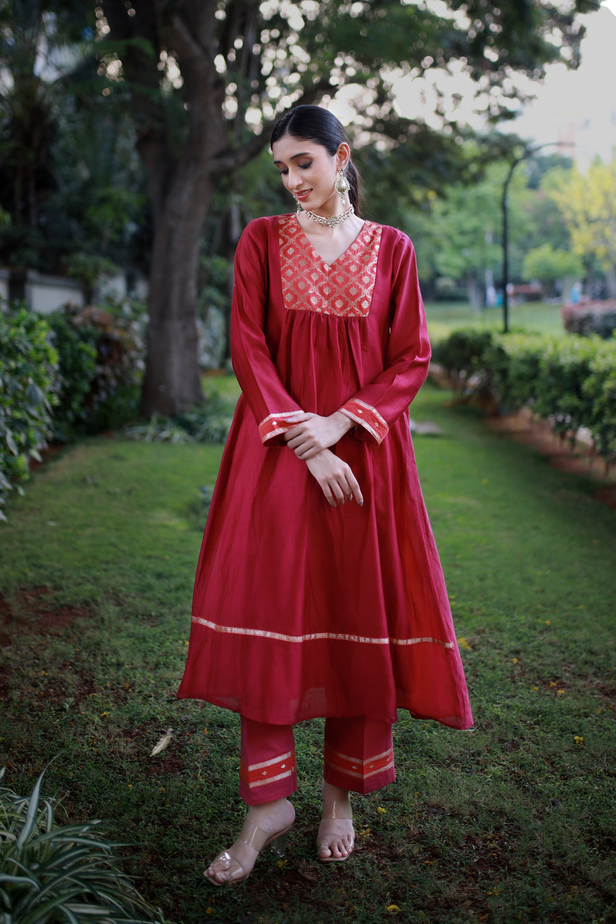 Burnt Saffron Handwoven Chanderi And Antique Brocade - Kurta & Pant with Dupatta