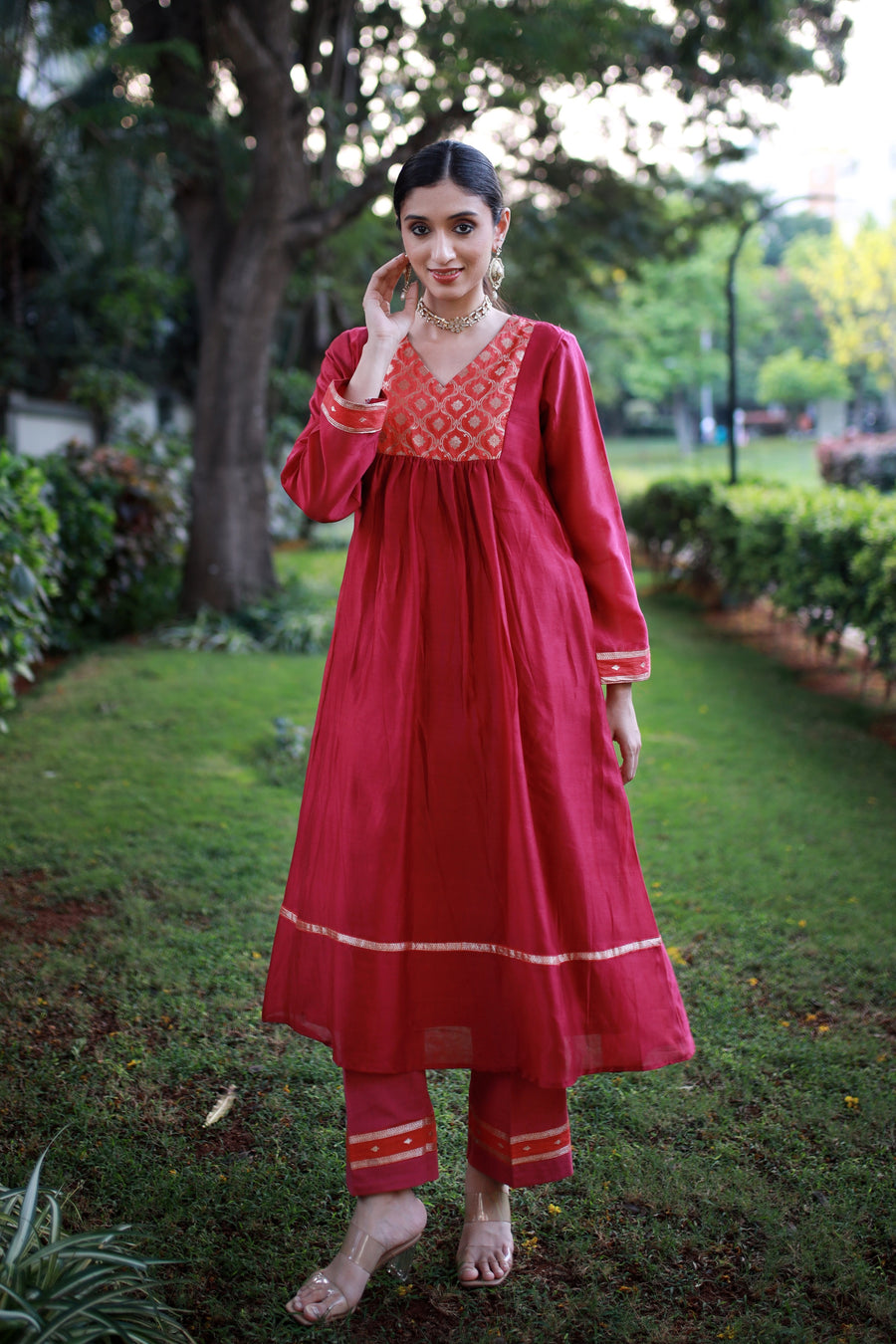Burnt Saffron Handwoven Chanderi And Antique Brocade - Kurta & Pant with Dupatta