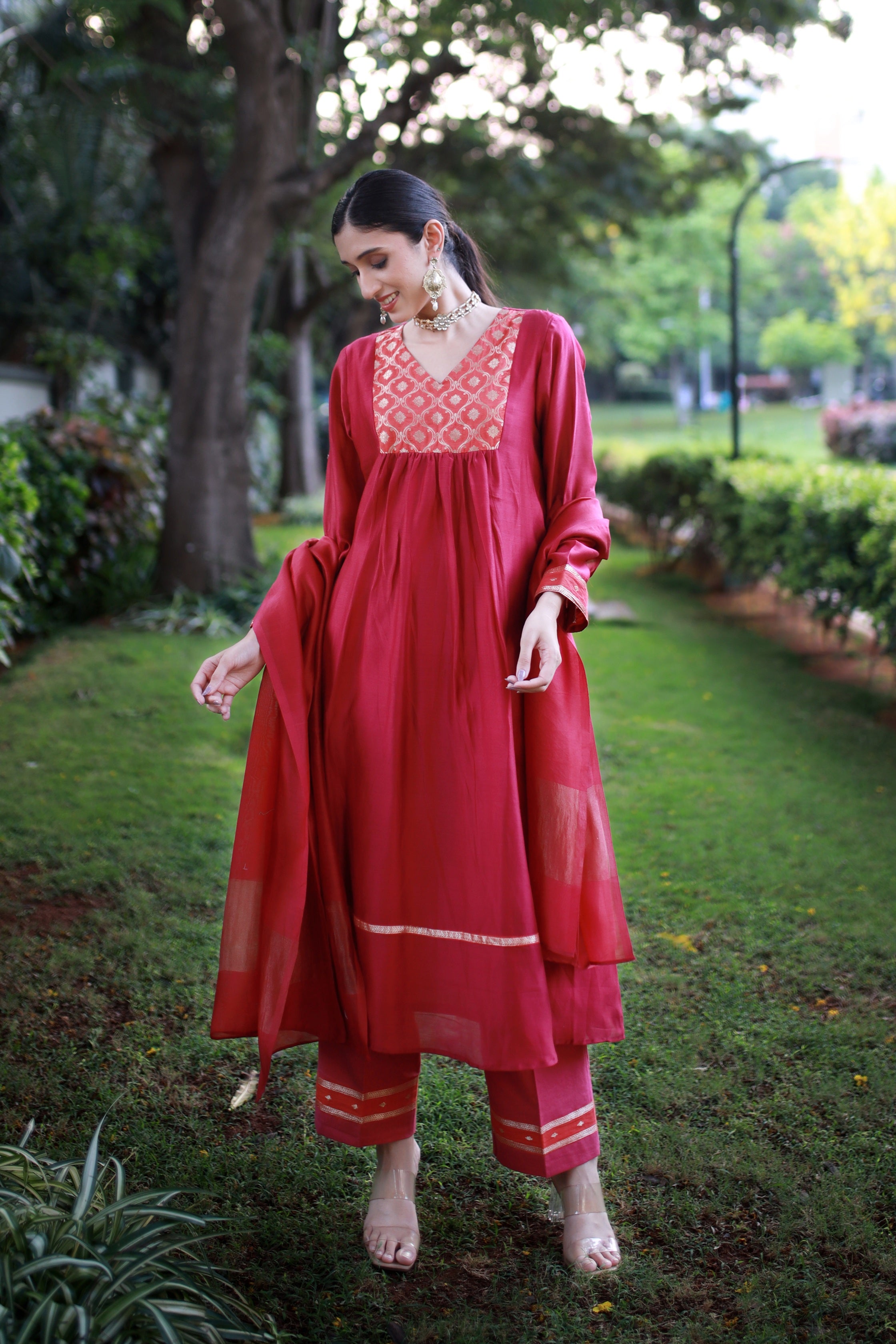 Burnt Saffron Handwoven Chanderi And Antique Brocade - Kurta & Pant with Dupatta
