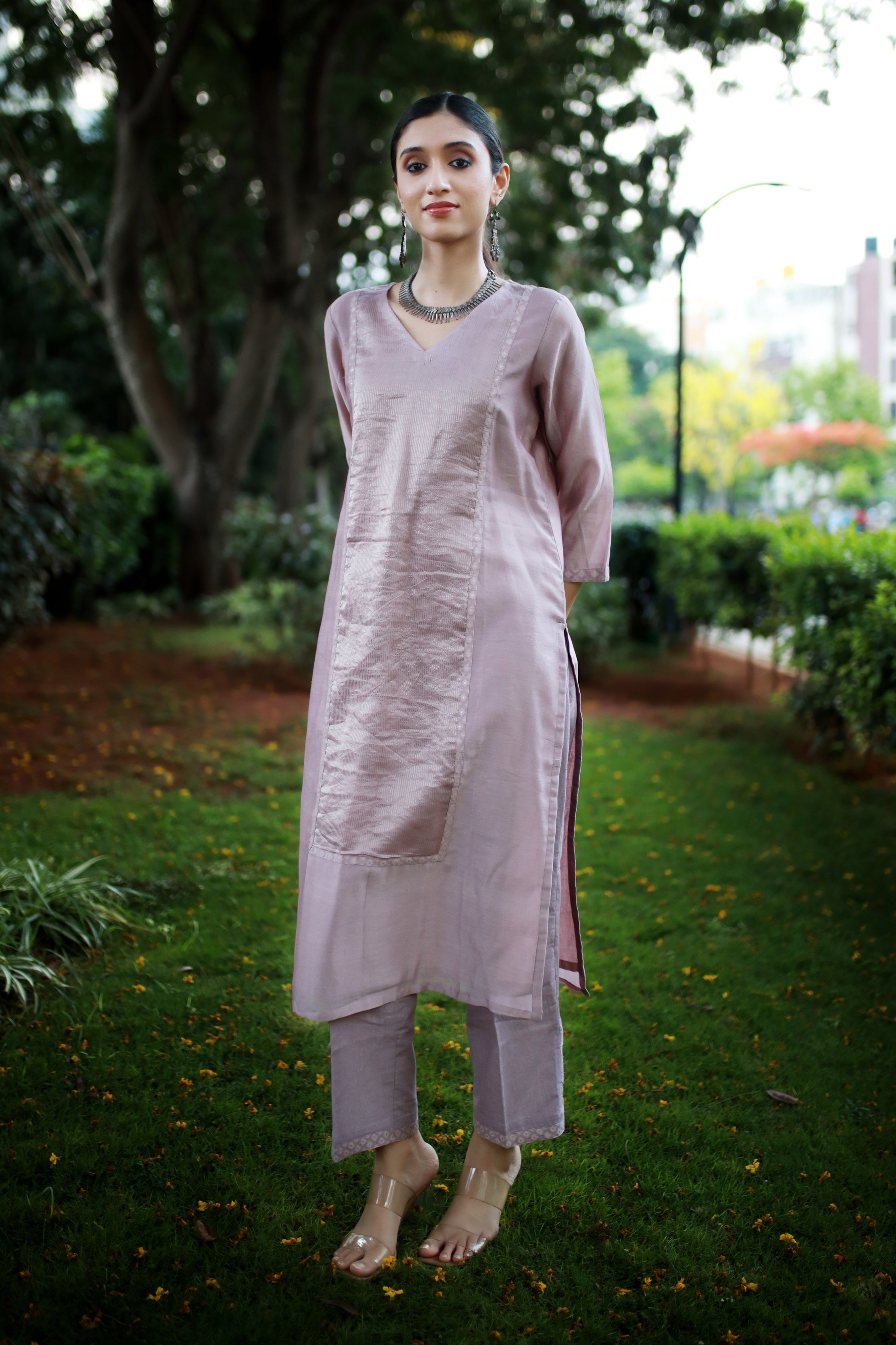 Silvered Lilac Handwoven Chanderi And Woven Silk Tissue - Kurta & Pant with Dupatta