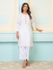 Off White Cord Set In Modal -Muslin With Lotus Print At The Back And Pattern In Front - Kurta & Pant
