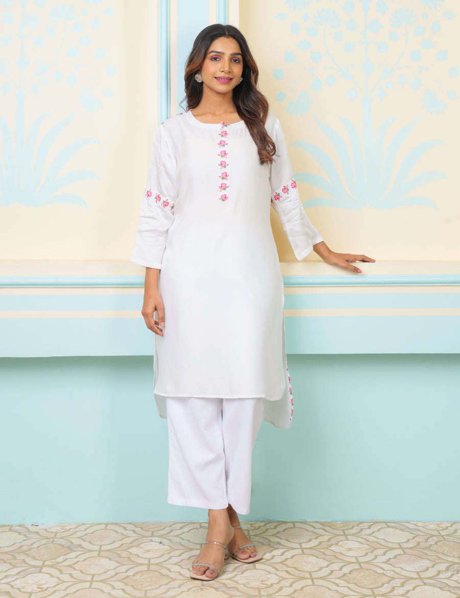 Off White Cord Set In Modal -Muslin With Lotus Print At The Back And Pattern In Front - Kurta & Pant