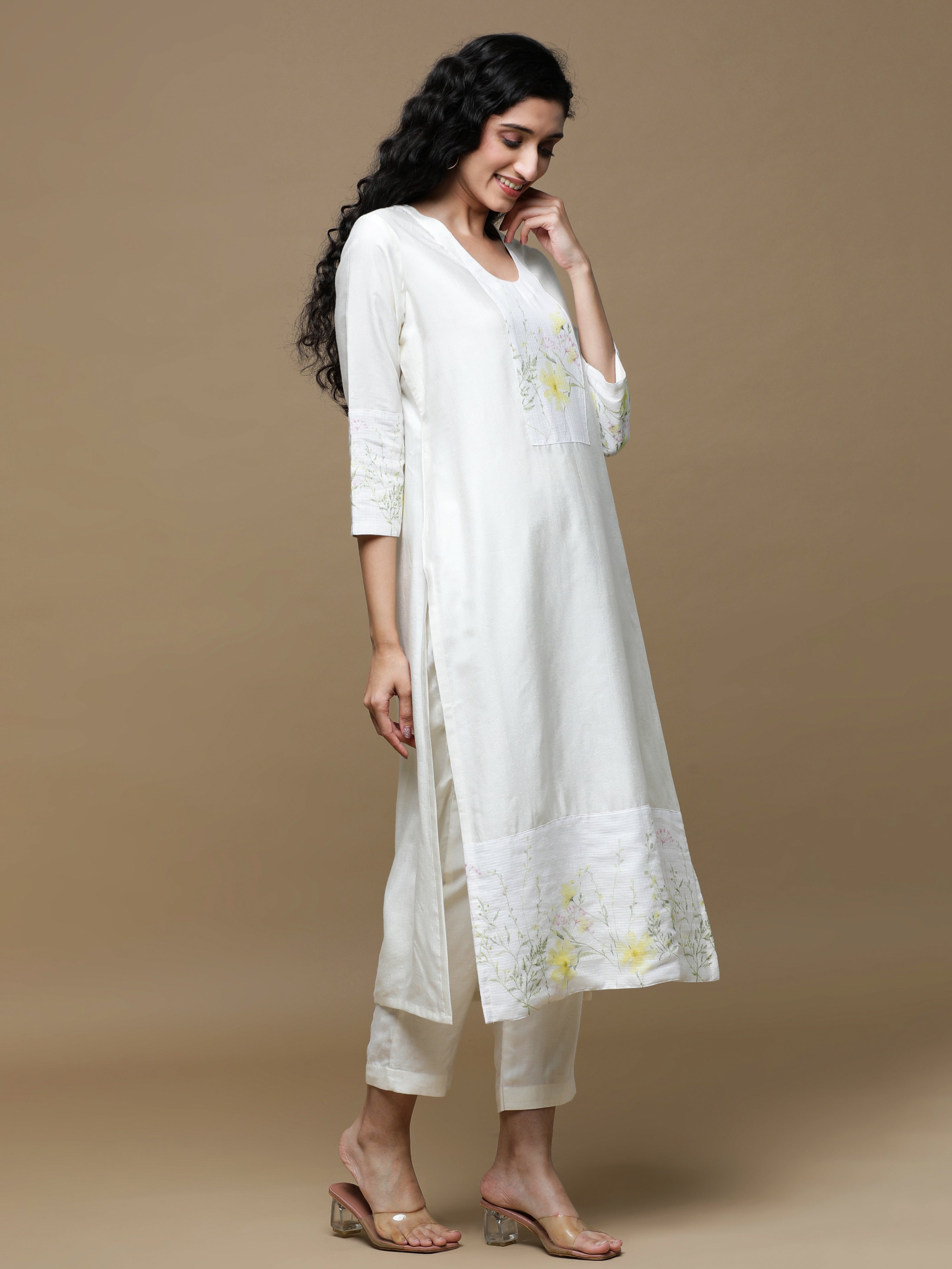 Heritage Glow Emeralvanilla Silk Kurta And Bottom
