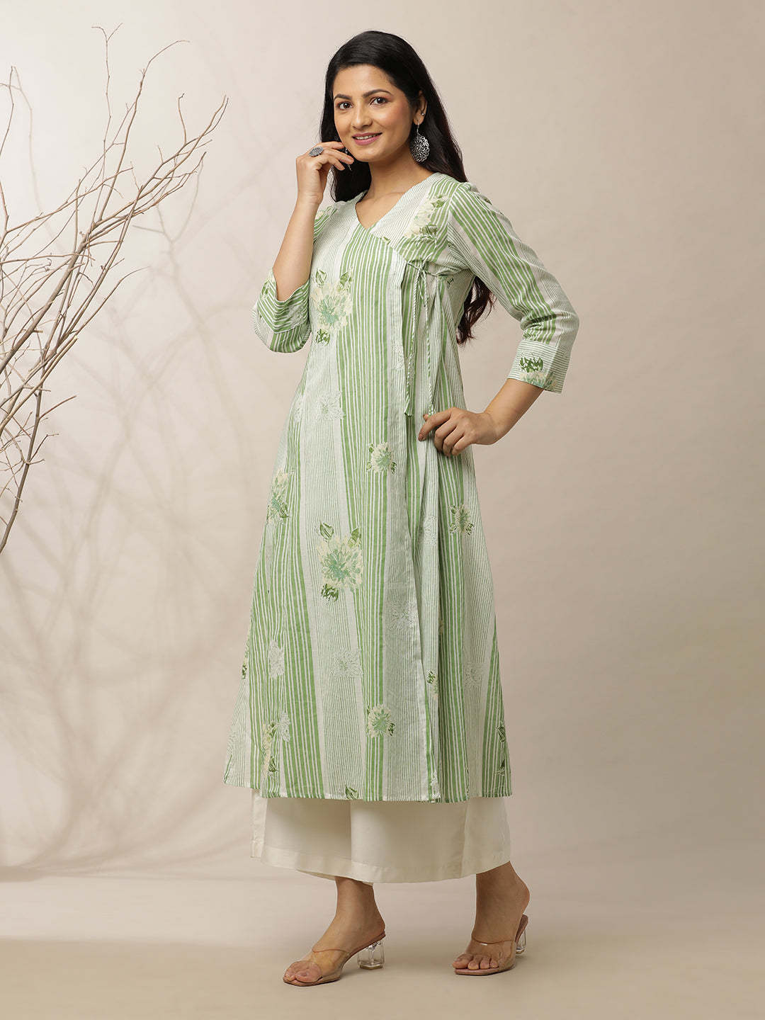 Green Lines &  Hydrangeas Cotton Suit