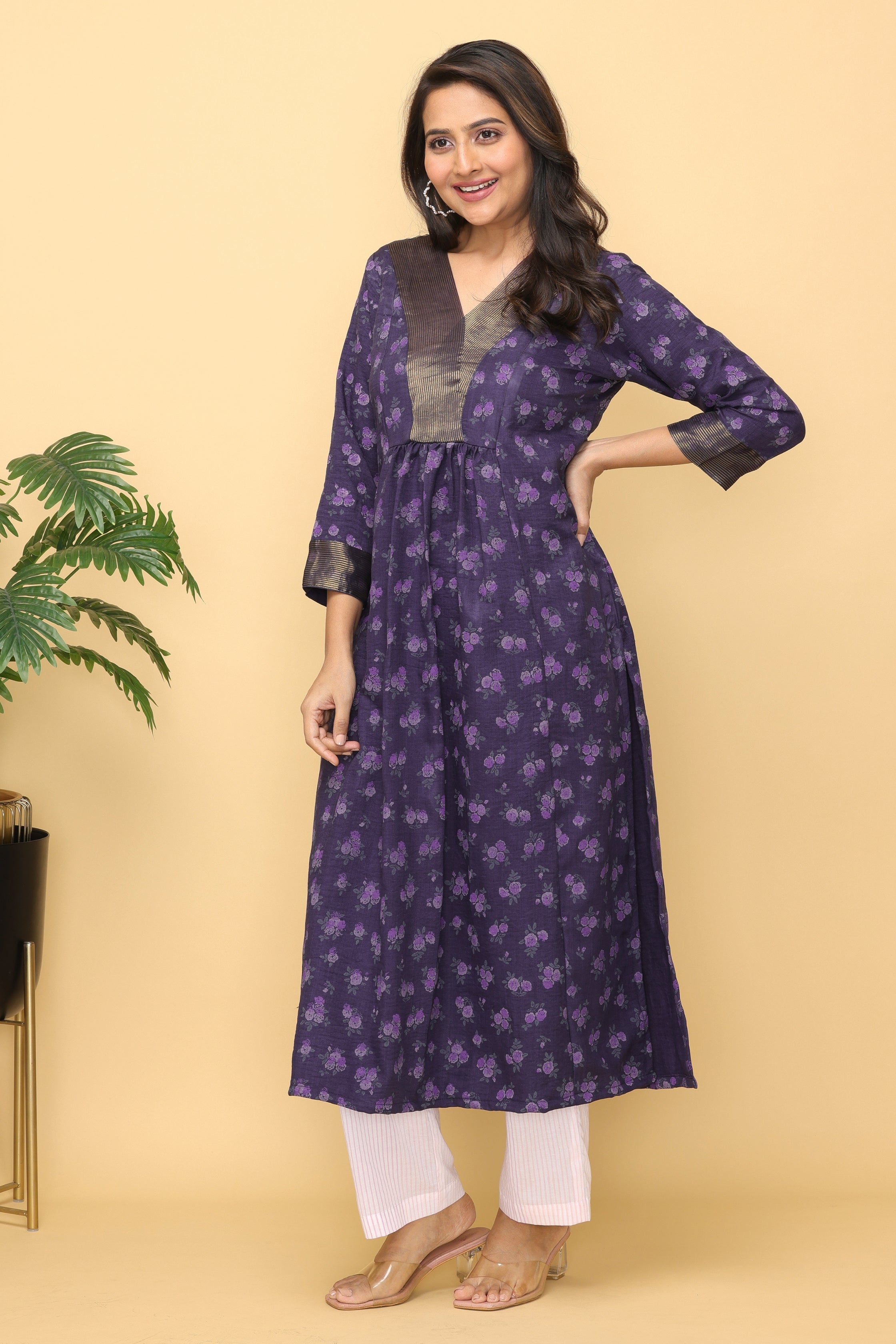 Malhaar Twill Zari Yoke  Cotton Kurta And Bottom