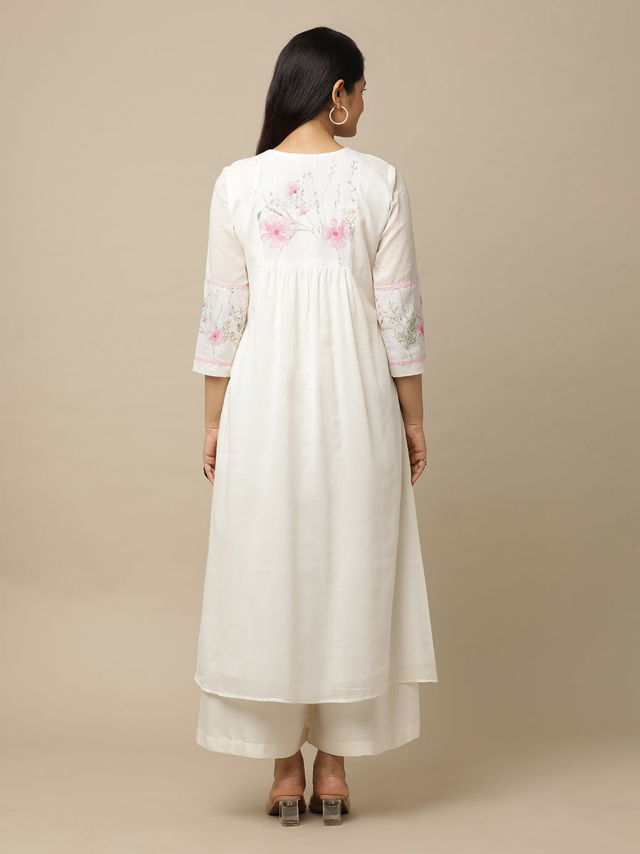 White Printed Yoke Cotton Suit With Chiffon Dupatta With Border - Kurta & Pant with Dupatta