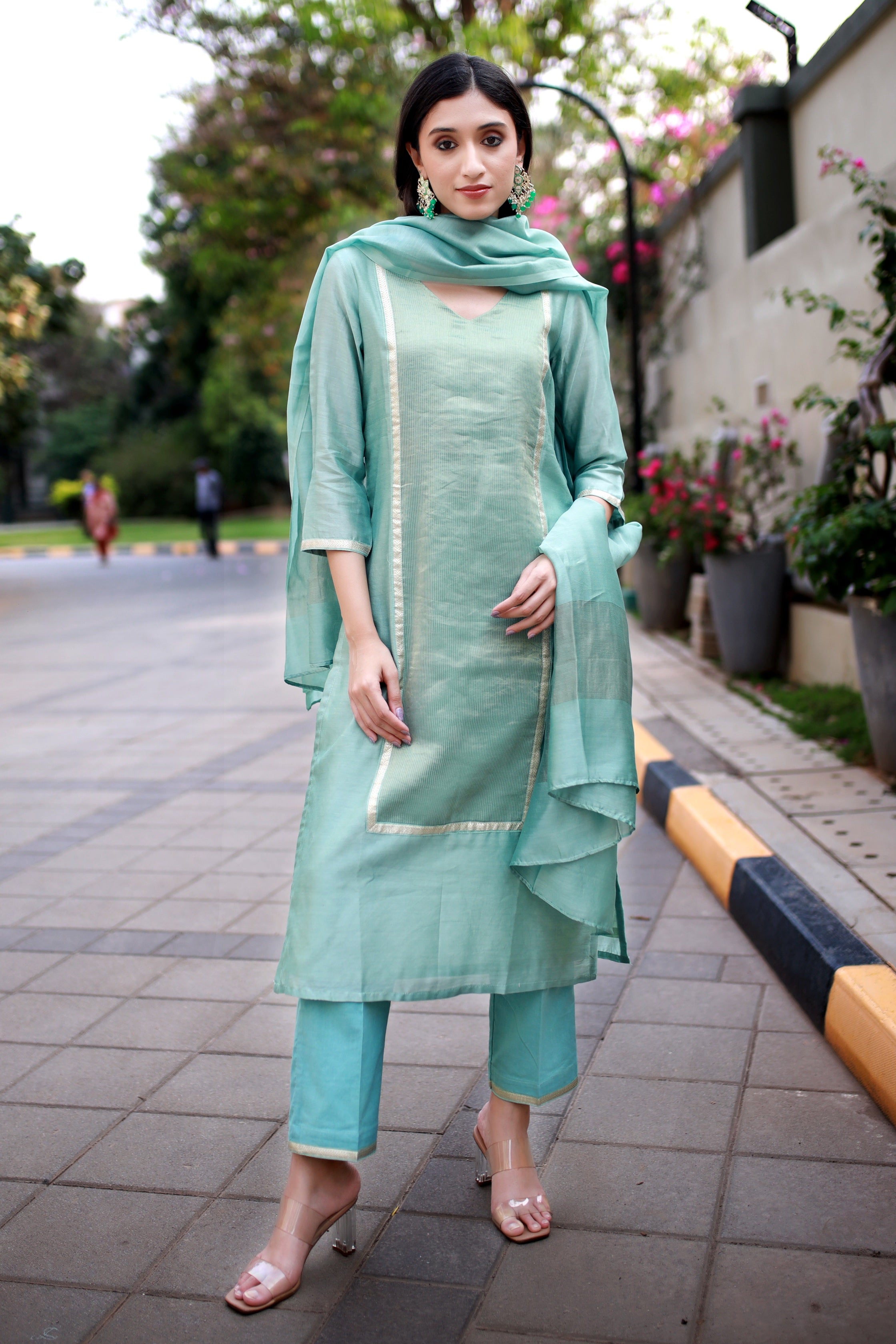 Turquoise Shimmer Handwoven Chanderi And Woven Silk Tissue - Kurta & Pant with Dupatta