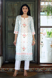 Clear Day Blue- Teal Pure Cotton Kurta With Vintage Floral Design And White Cotton Pants With Chanderi Dupatta - Kurta & Pant & Dupatta