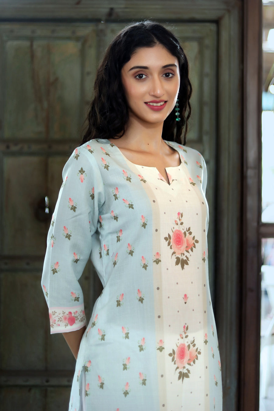 Clear Day Blue- Teal Pure Cotton Kurta With Vintage Floral Design And White Cotton Pants With Chanderi Dupatta - Kurta & Pant & Dupatta