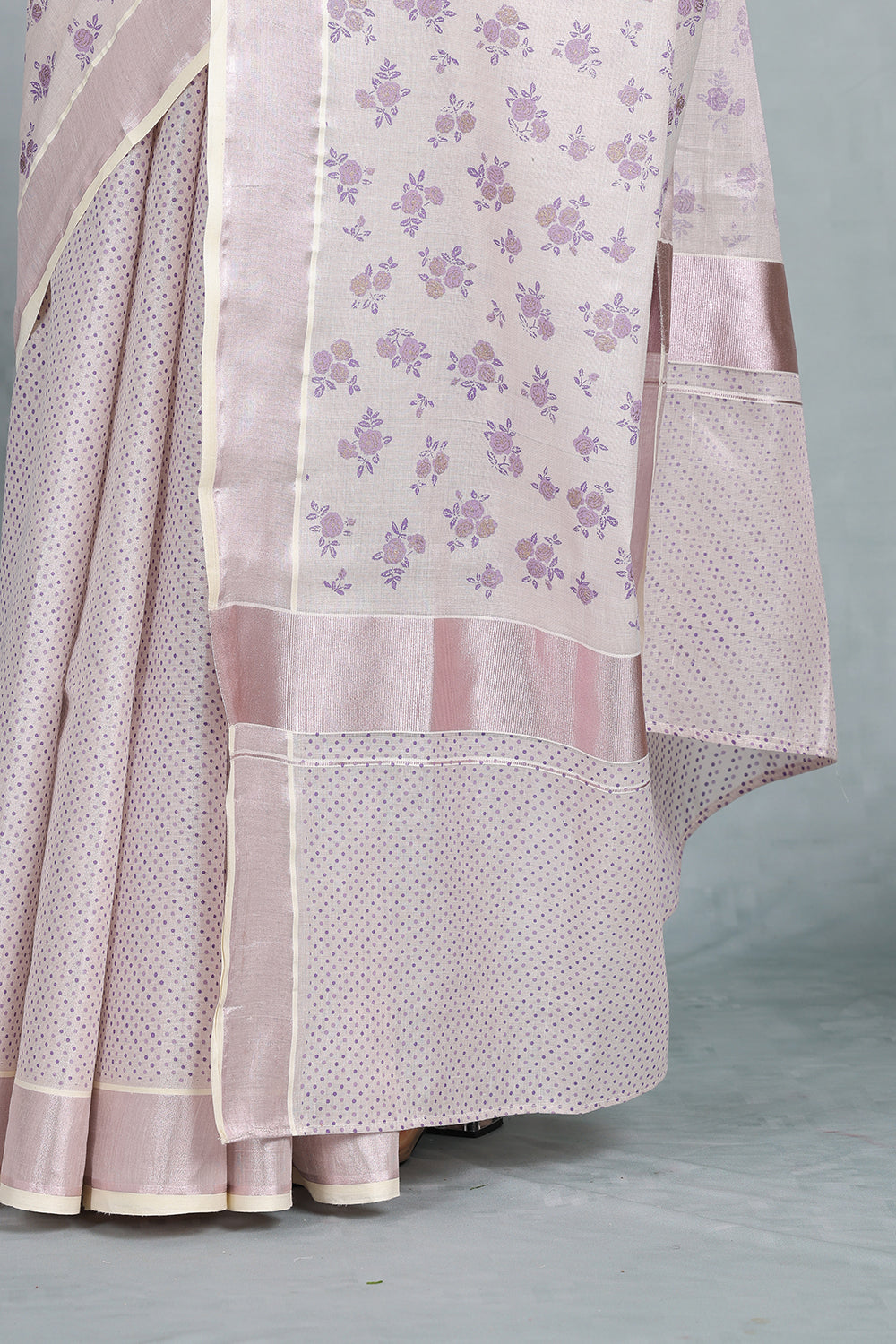 Mauve Blooms in Tissue
