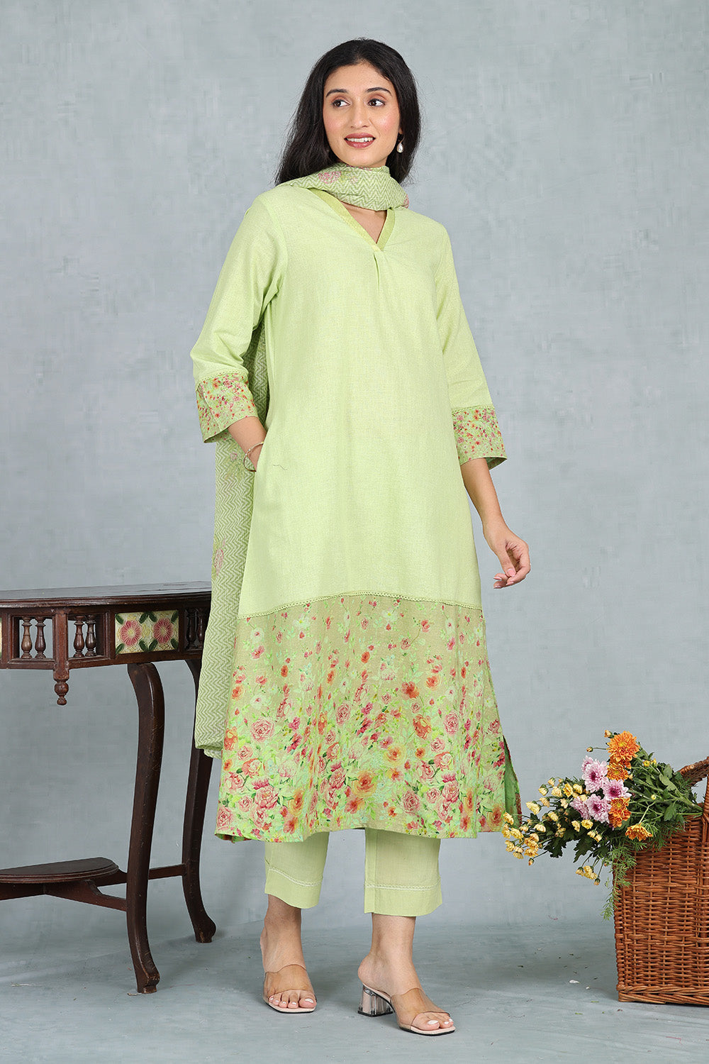 Liril Green Handwoven Linen Top And Bottom