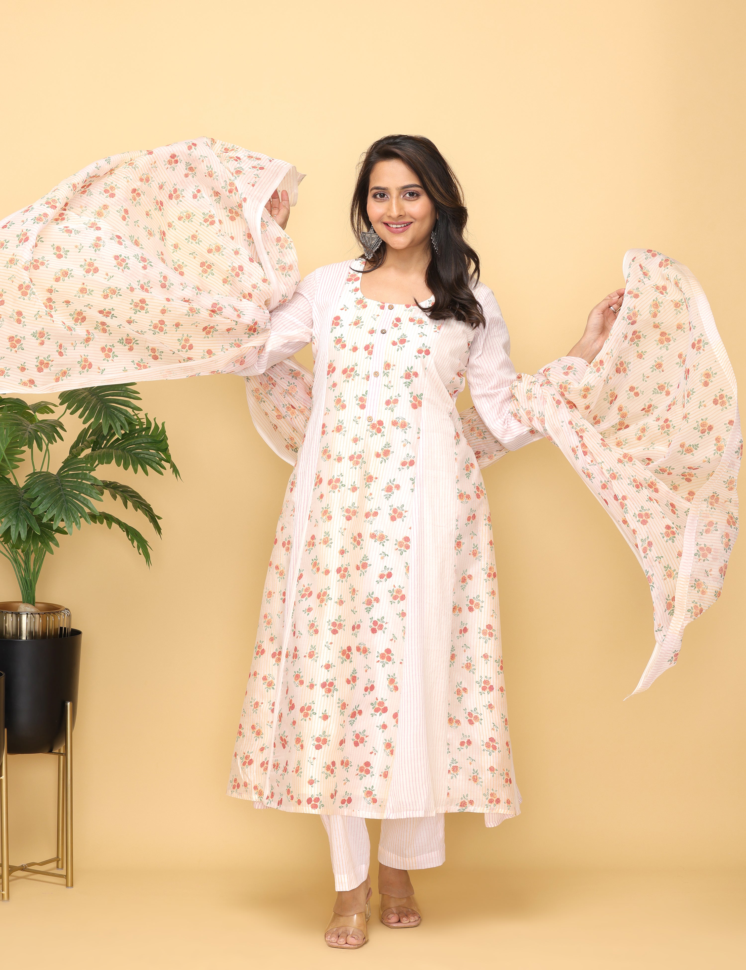 Malhaar 5 Panel Kurta And Bottom