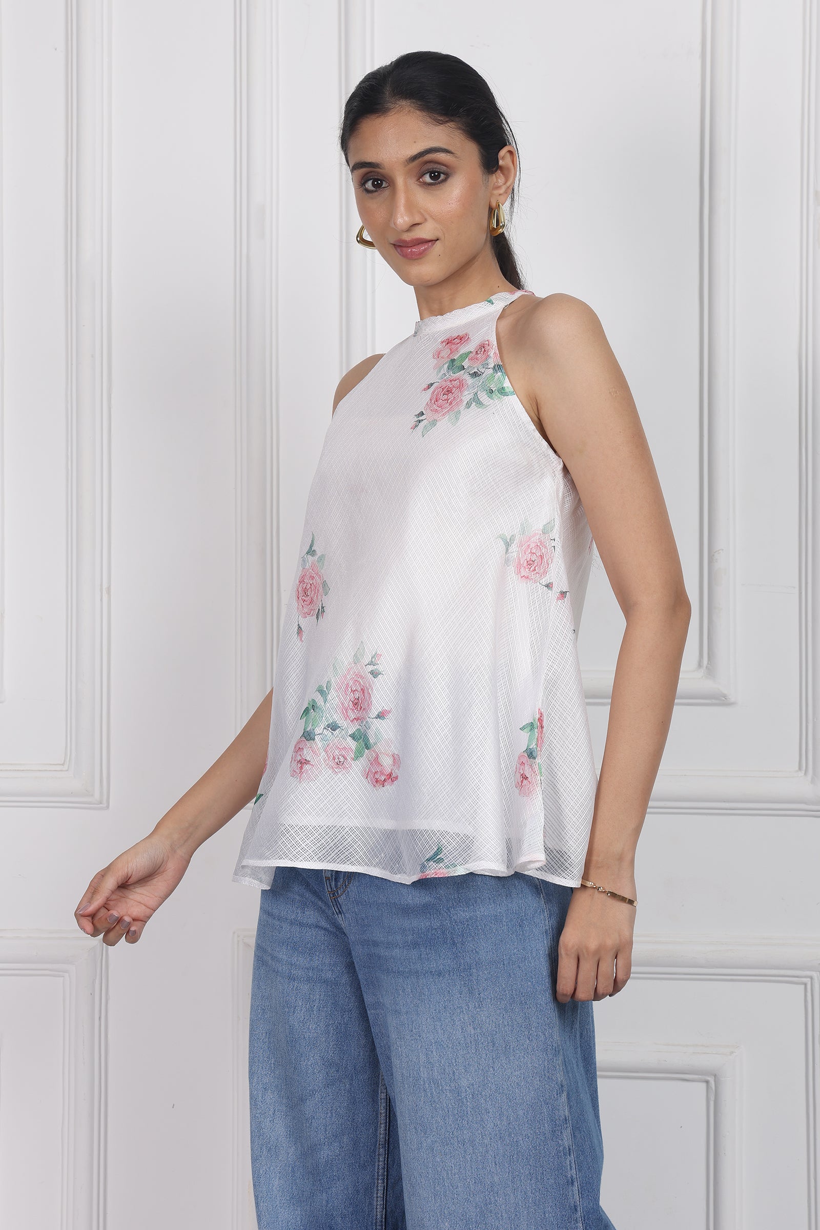 Wander Edit - Ivory Floral Lantern Top
