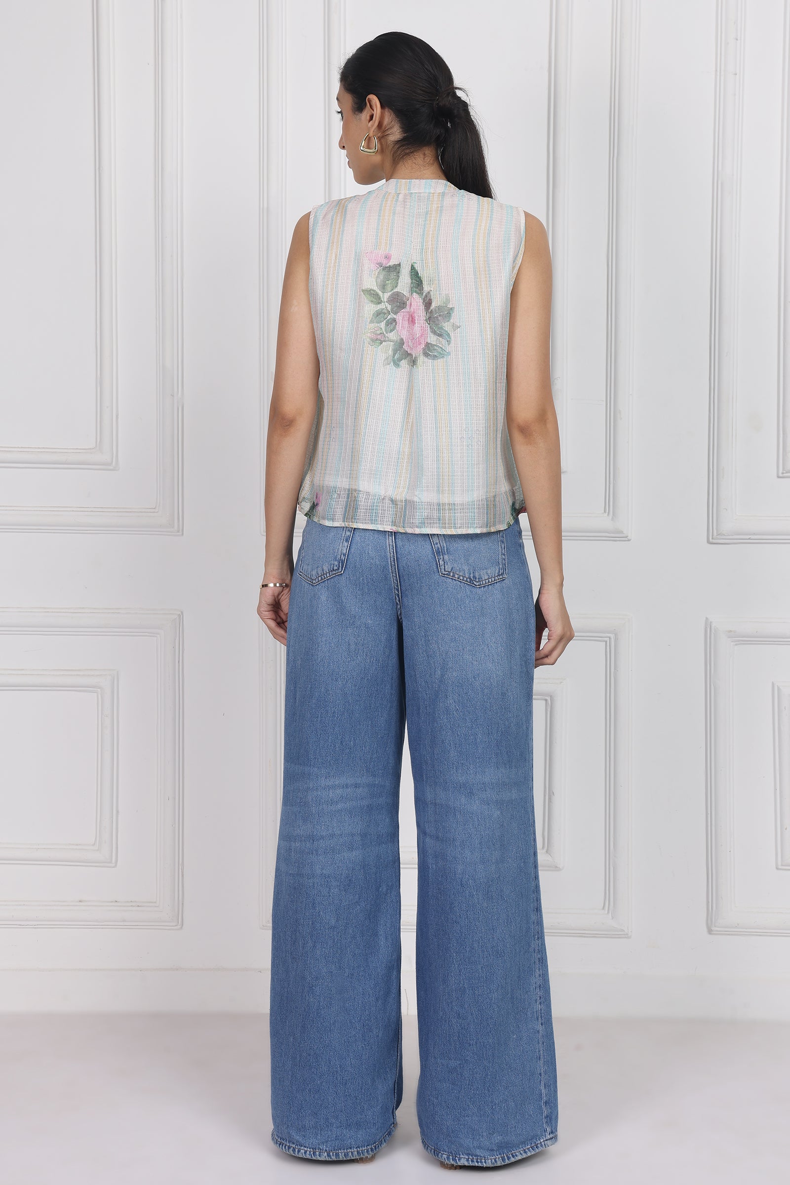 Wander Edit - Secrets In The Garden Tied Front Top