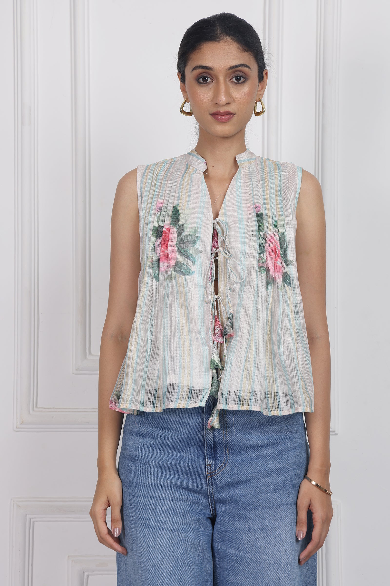 Wander Edit - Secrets In The Garden Tied Front Top