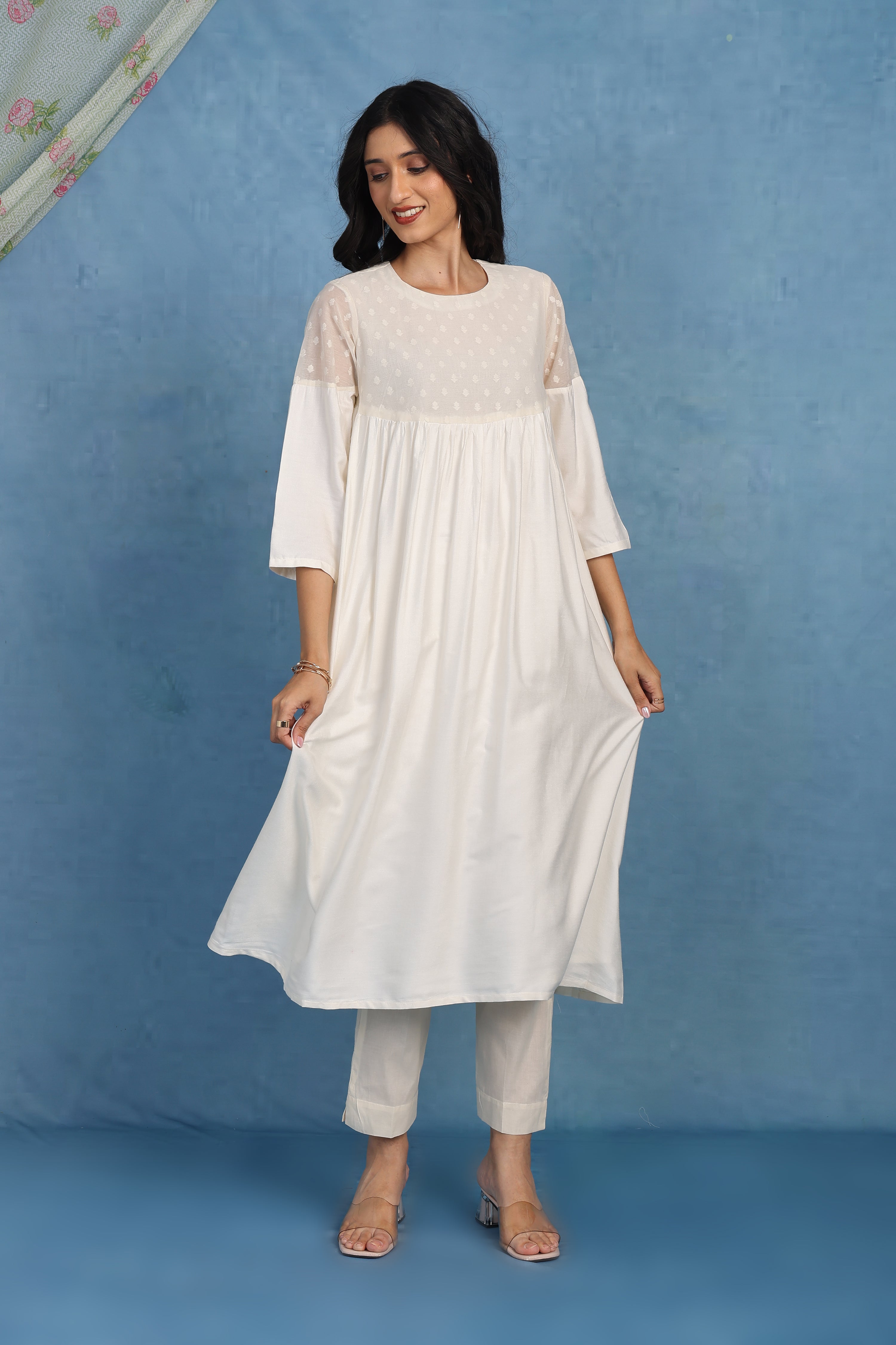 Ivory Jacquard Luxe Silk Set - Top And Bottom