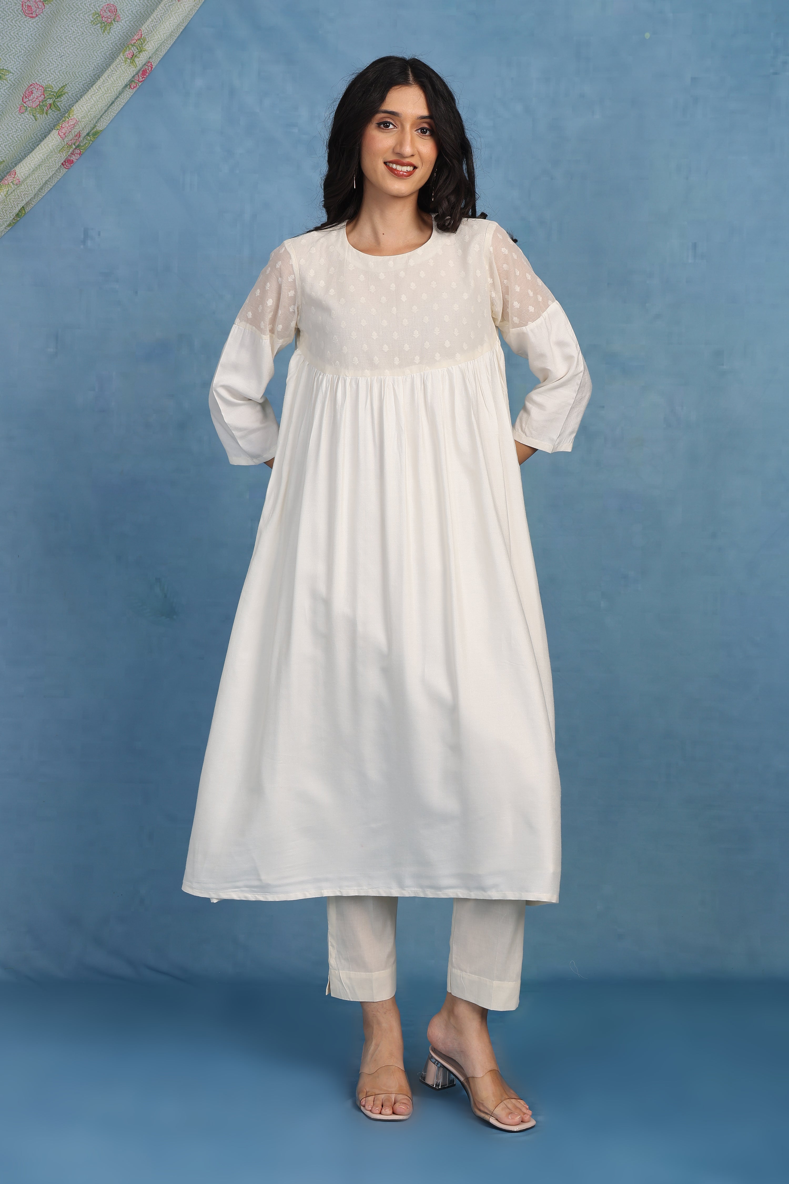 Ivory Jacquard Luxe Silk Set - Top And Bottom