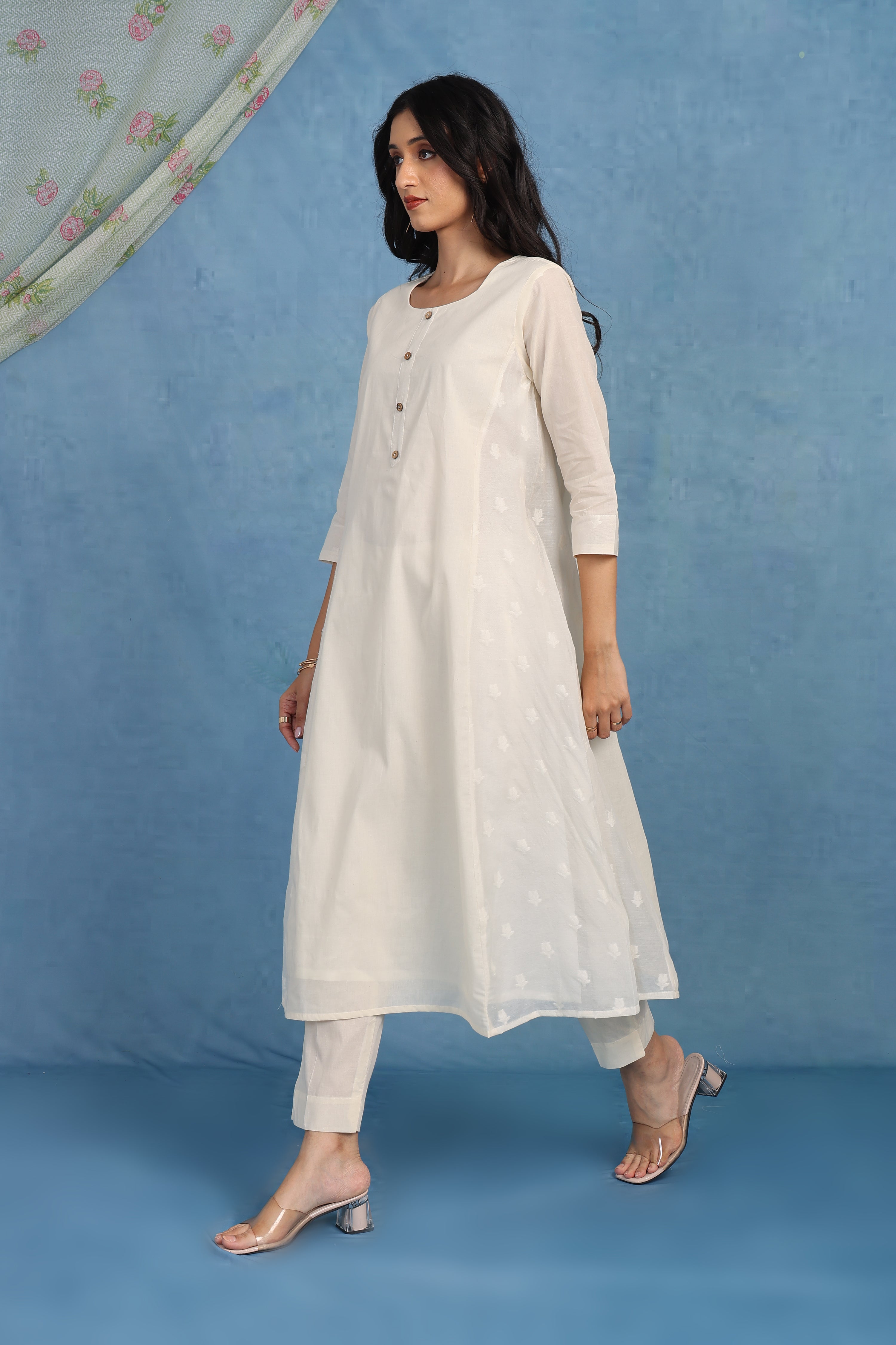 Smart Ivory Pleat Luxe Set - Top And Bottom