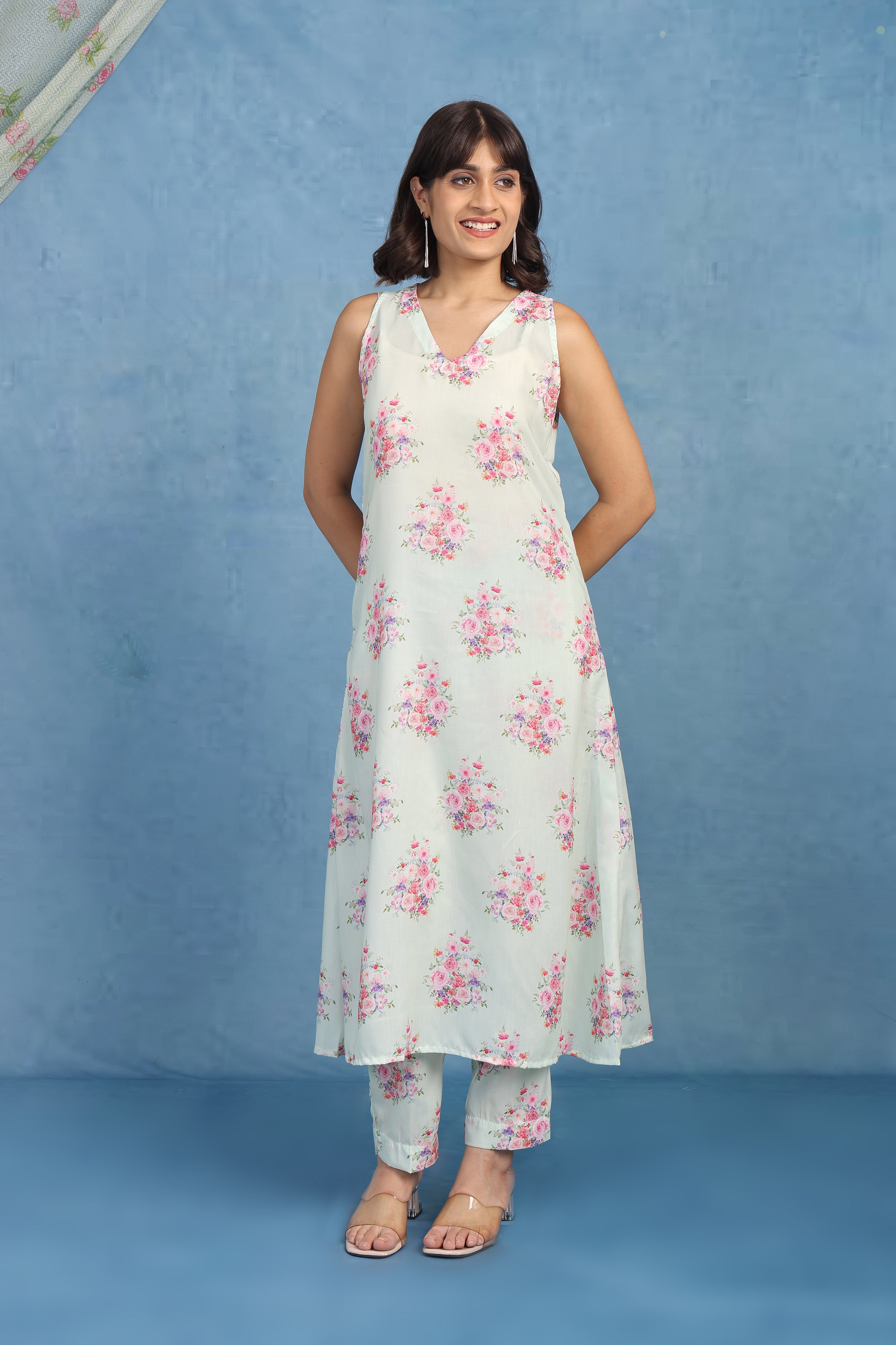 English Rose – Pistachio Bloom Co-ord Set - Top And Bottom