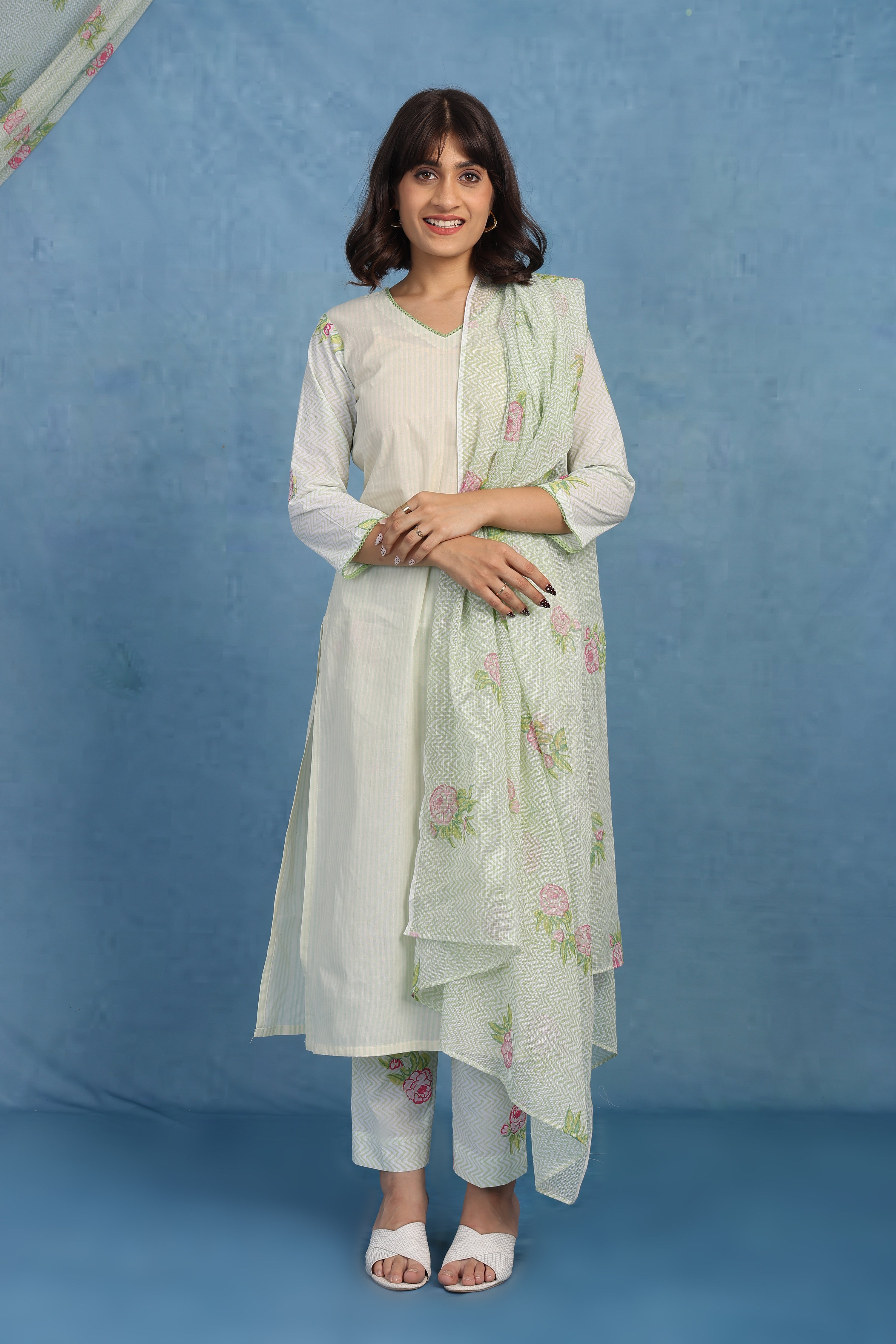 English Garden – Moss Bloom Kurta Set - Top And Bottom