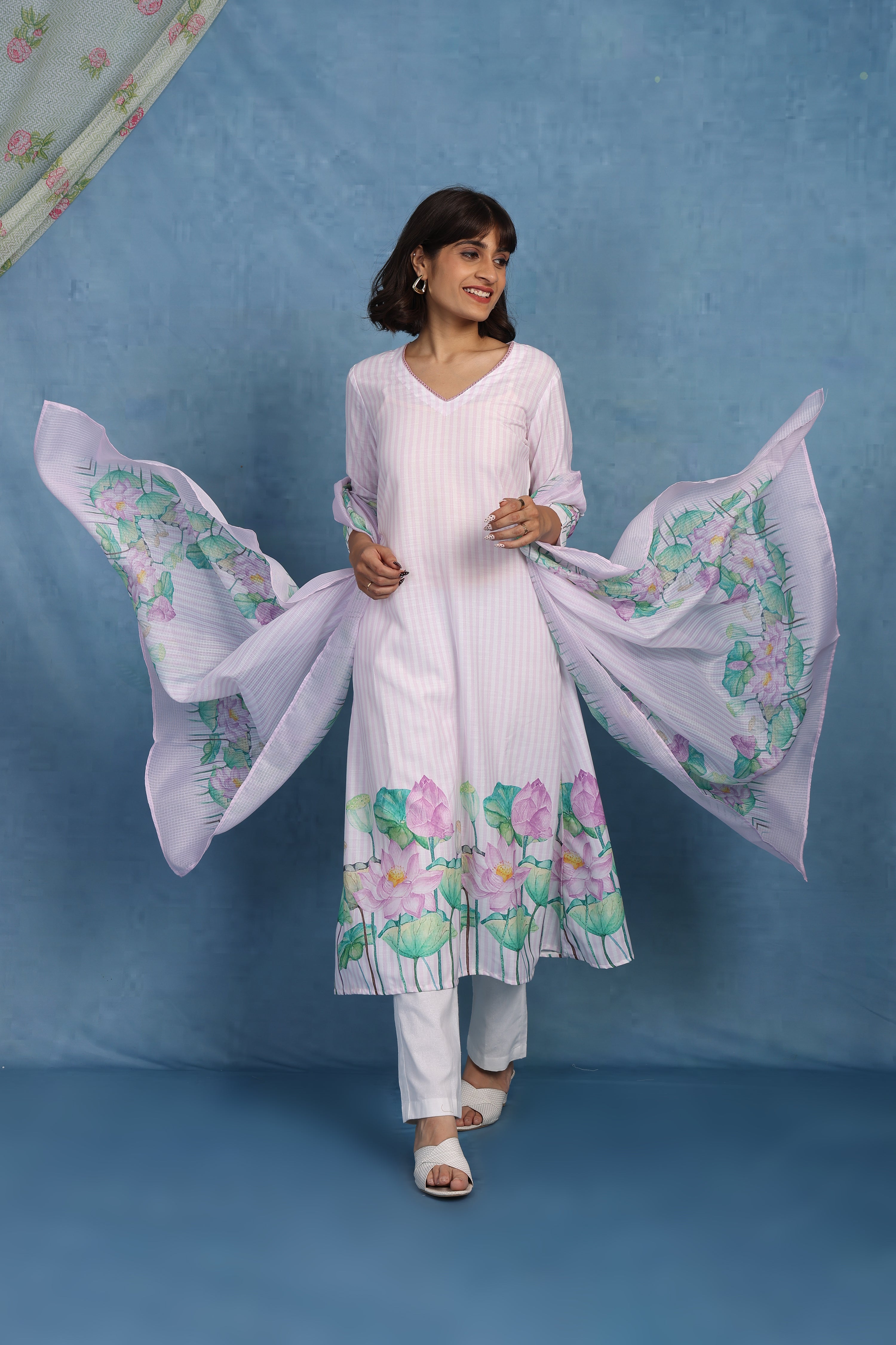 Petals of Lotus – Pale Mauve - Dupatta