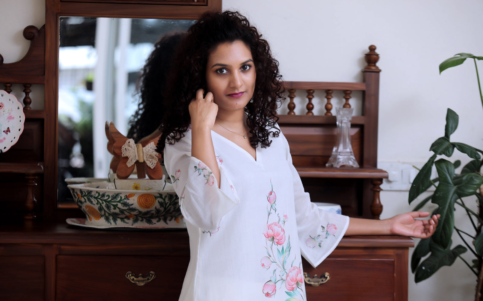 IVORY COTTON PEONY YOKE KURTA